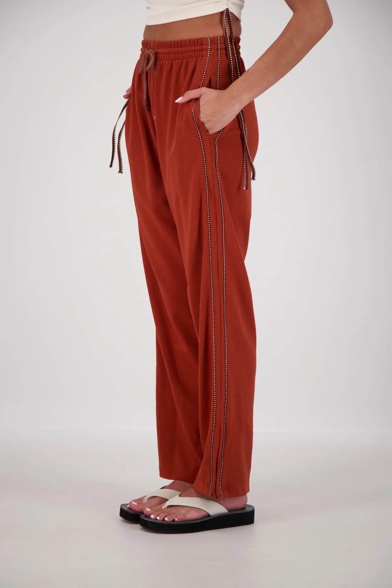Manarola Trackpant - Tobacco