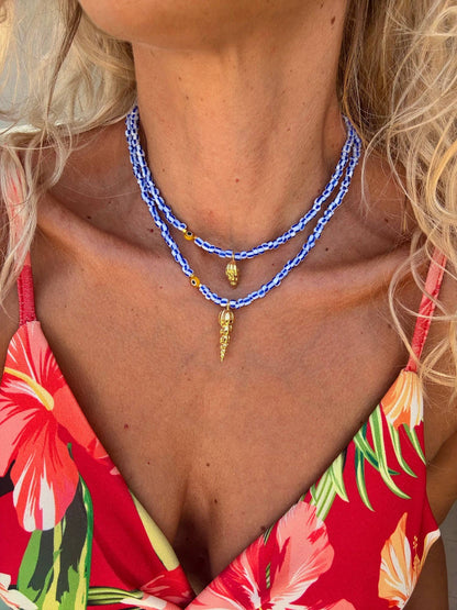 White and blue stripes beaded necklaces with gold shell: Small gold shell