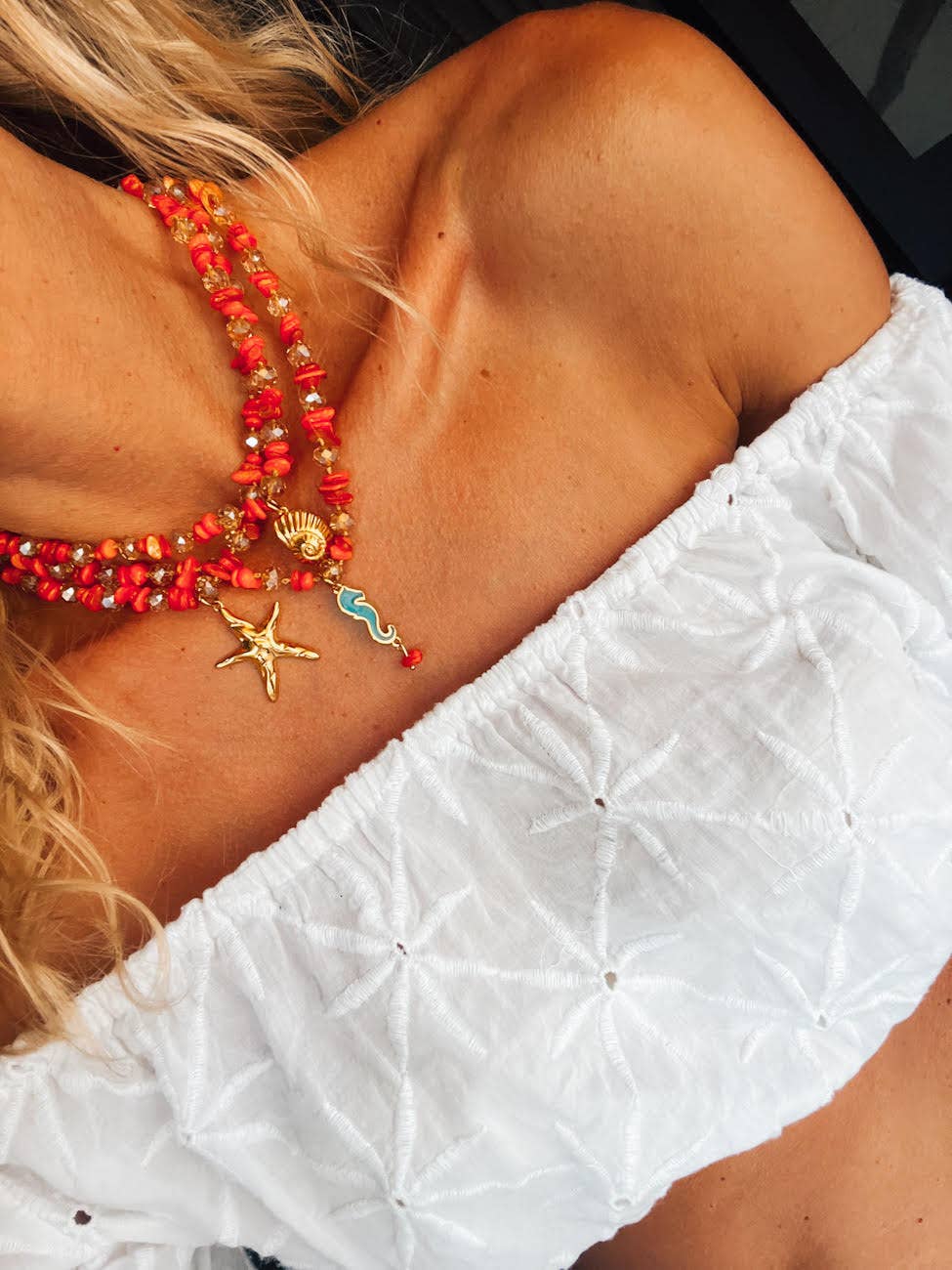 Orange beaded semiprecious chips necklaces: Starfish