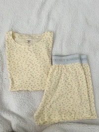 Lemon Floral Short Sleeve Top