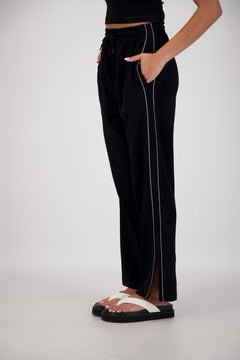 Manarola Trackpant - Black