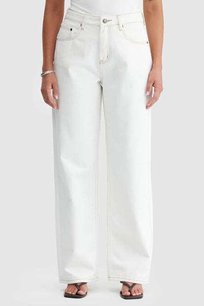 Willow Relaxed Denim Jean - White