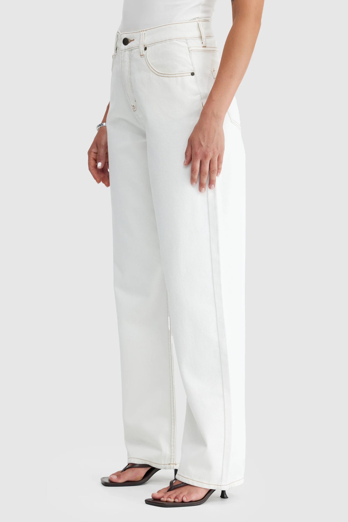 Willow Relaxed Denim Jean - White